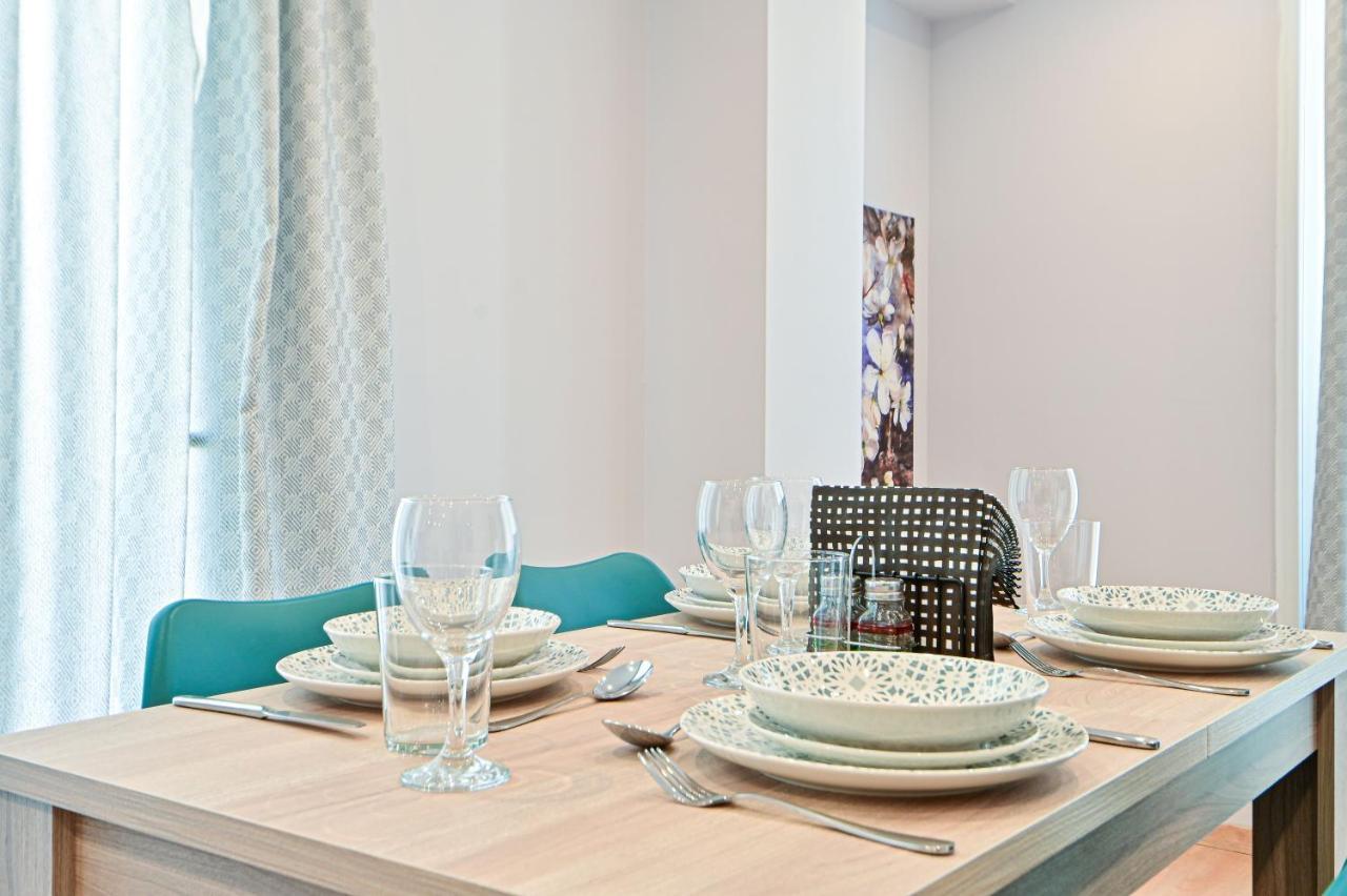 Charming Apartment With A Sea View Terrace Pireus Zewnętrze zdjęcie